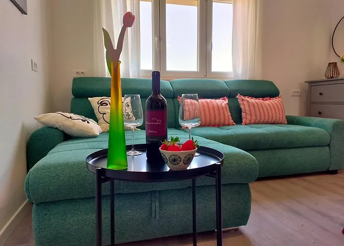 Апартаменты Alma